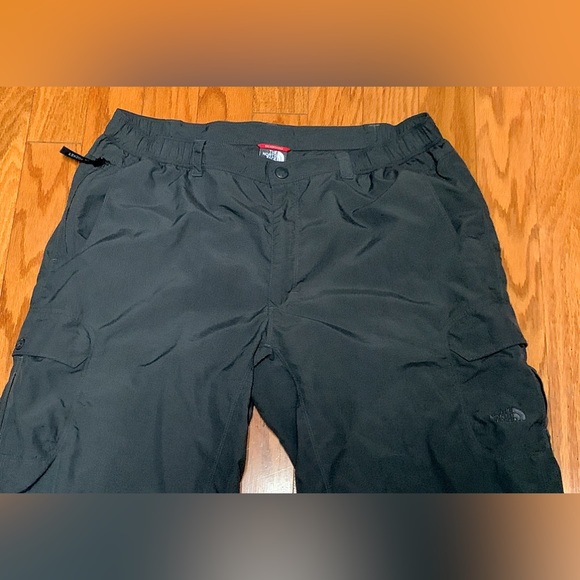 Men’s XL The North Face Dark Grey Nylon Packable Lightweight Hiking Cargo Pants - Picture 3 of 16
